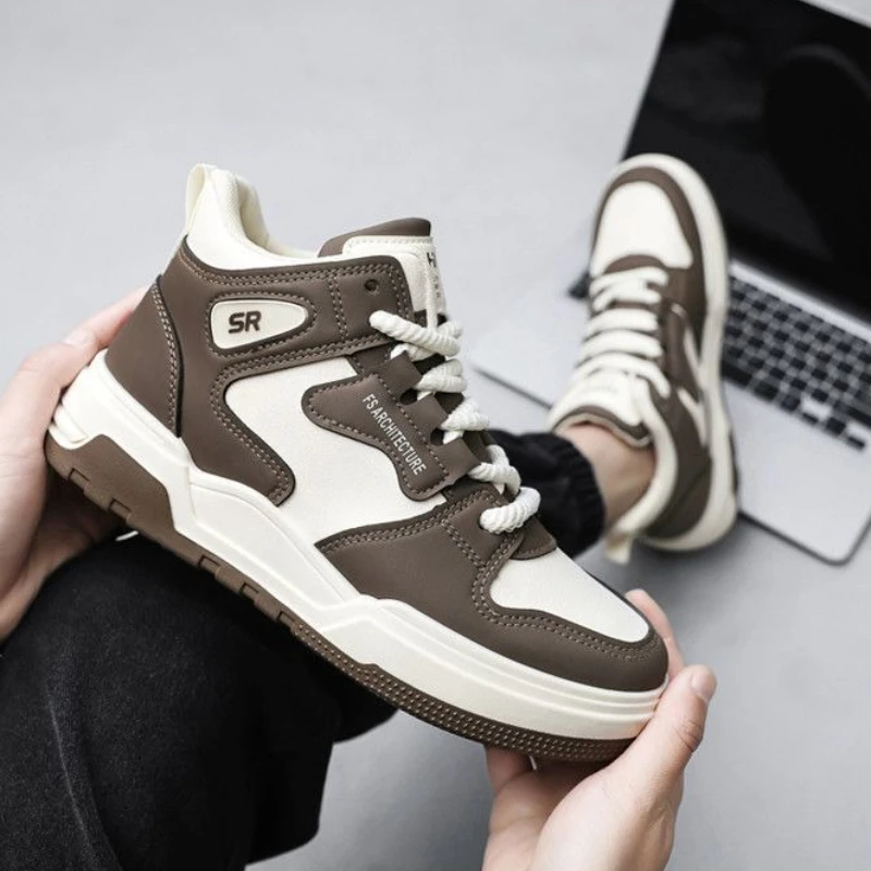 منصة رياضية أحذية عالية القطع للرجال ربيع الخريف الدانتيل يصل أحذية رجالي مريحة عدم الانزلاق الساخن بيع عرض جديد الأحذية بيع