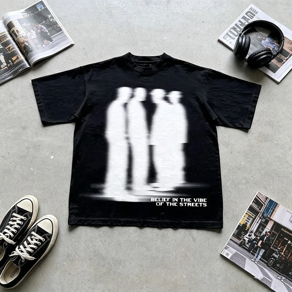 Blurry Silhouette Street Vibe Graphic T‑Shirt, Unisex Crew Neck Short Sleeve Tee, Minimalist Urban Street Art Print Loose Casual Streetwear Tops party wear vintage graphic soft fabric graphic unisex crew neck