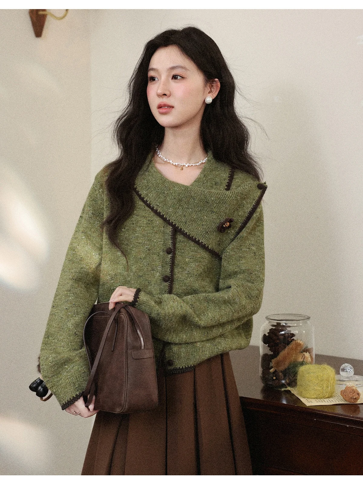 

Стильный женский свитер свободного кроя с асимметричным подолом, в стиле кэжуал, для повседневной носки, модный, зимний, новинка, эксклюзивно онлайн