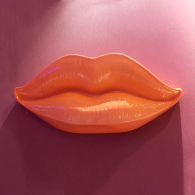 56X20*10cm Big Lip Sculpture KTV Night Club Beauty Salon Home Decoration Modern Red Lips Pendant Bar Club Theme Wall Decoration