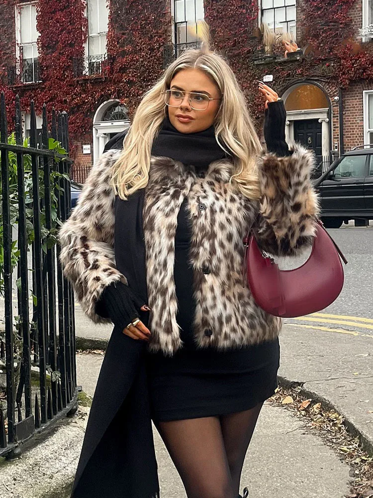 HH Woman Elegant Lapel Long Sleeves Side Pockets Casual Coat Women Winter Leopard Print Faux Fur Loose Slim Warm Coat Mujer