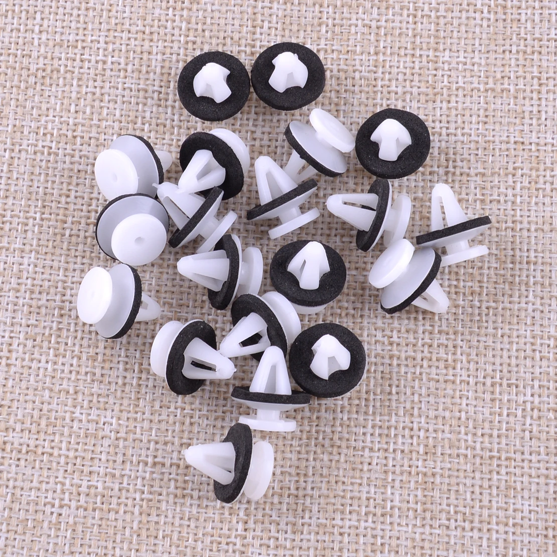 40Pcs Side Garnish & Moulding Trim Retainer Fastener Clip MB696120 Fit for Mitsubishi Eclipse 1994 1995 1996 1997 1998-2021