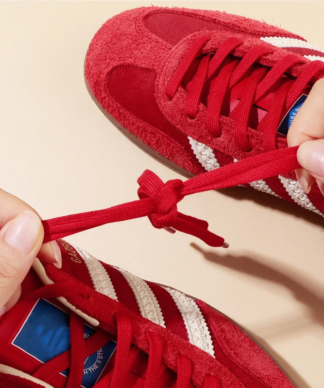 1 Paar flache Schnürsenkel, klassische, einfarbige Ersatzschnürsenkel für Sneaker und Freizeitschuhe, strapazierfähige Polyester-Schnürsenkel für Damen und Herren. – Detail 3
