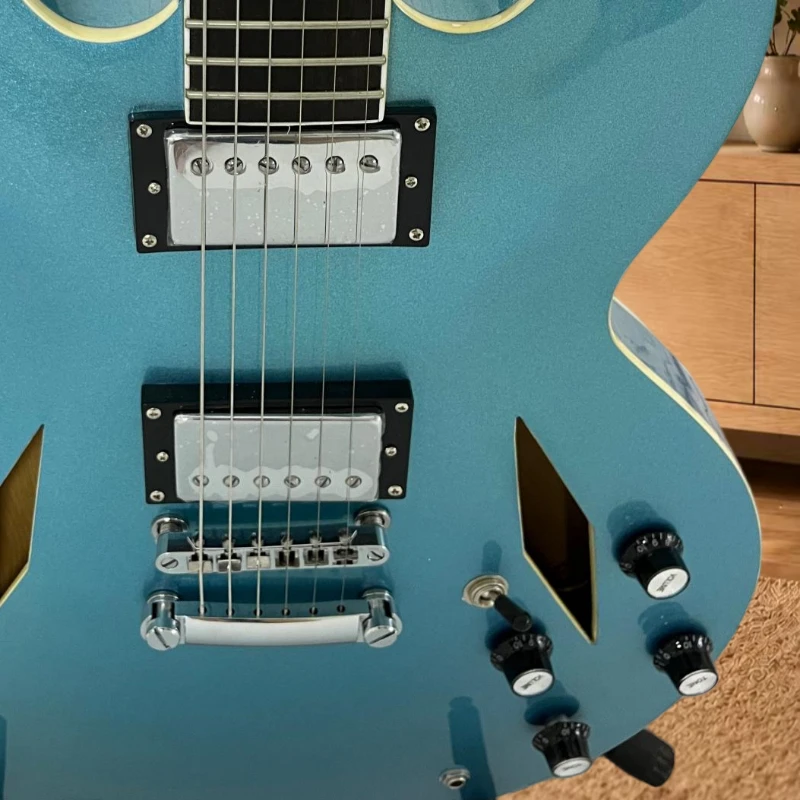 335 Ice Blue Metallic Electric Guitar Half Hollow Diamond Shell Flying Bird Product Record Solid Wood Body Free Delivery