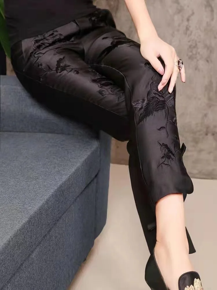 

Новые китайские повседневные брюки-харлан с вышивкой для женщин, весна-лето-осень, белые, универсальные, стройнящие, для отдыха