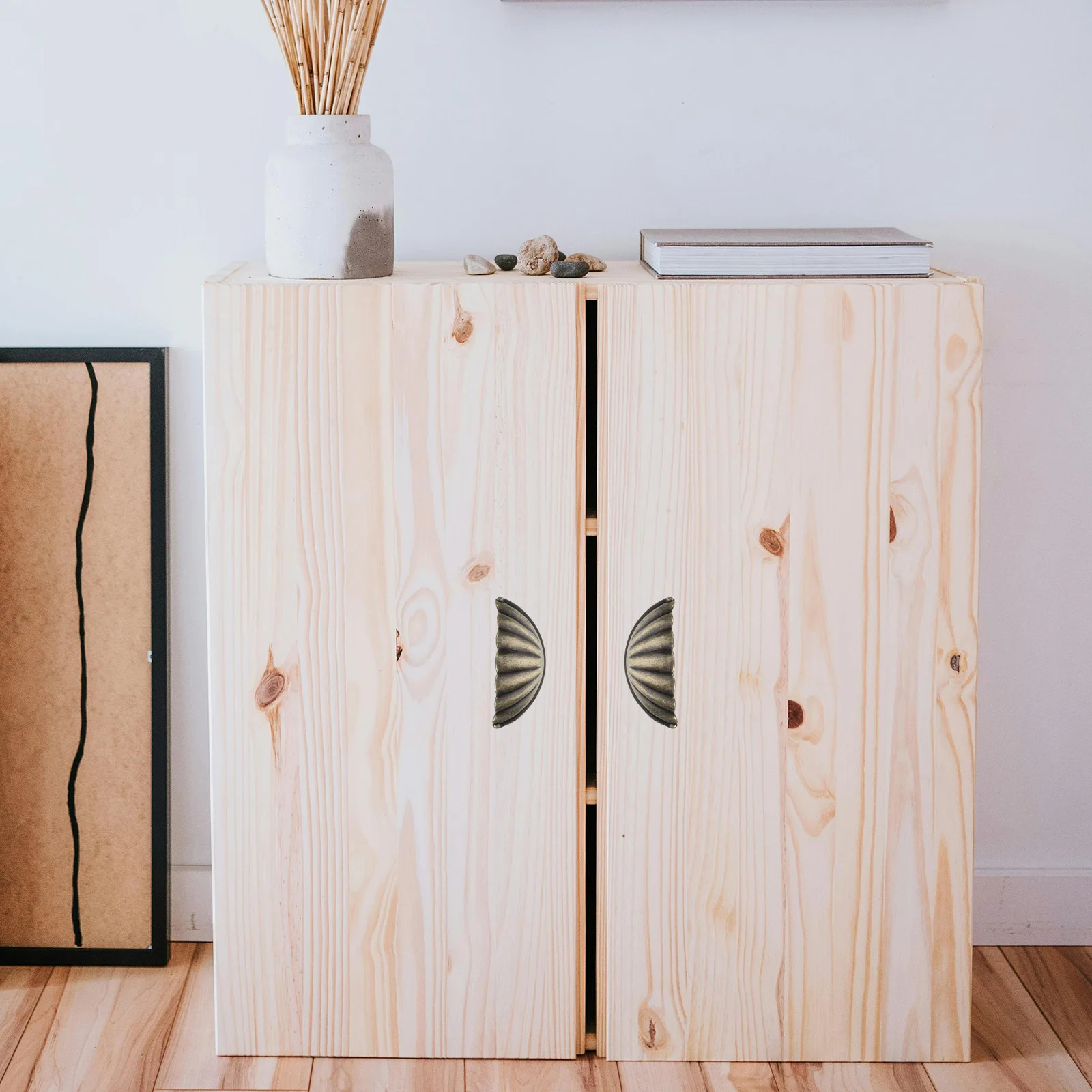 

6Pcs Retro Bronze Cabinet Handles Shell Designed Drawer Knobs for Home Decor Dresser Kitchen Marine Themed Furniture