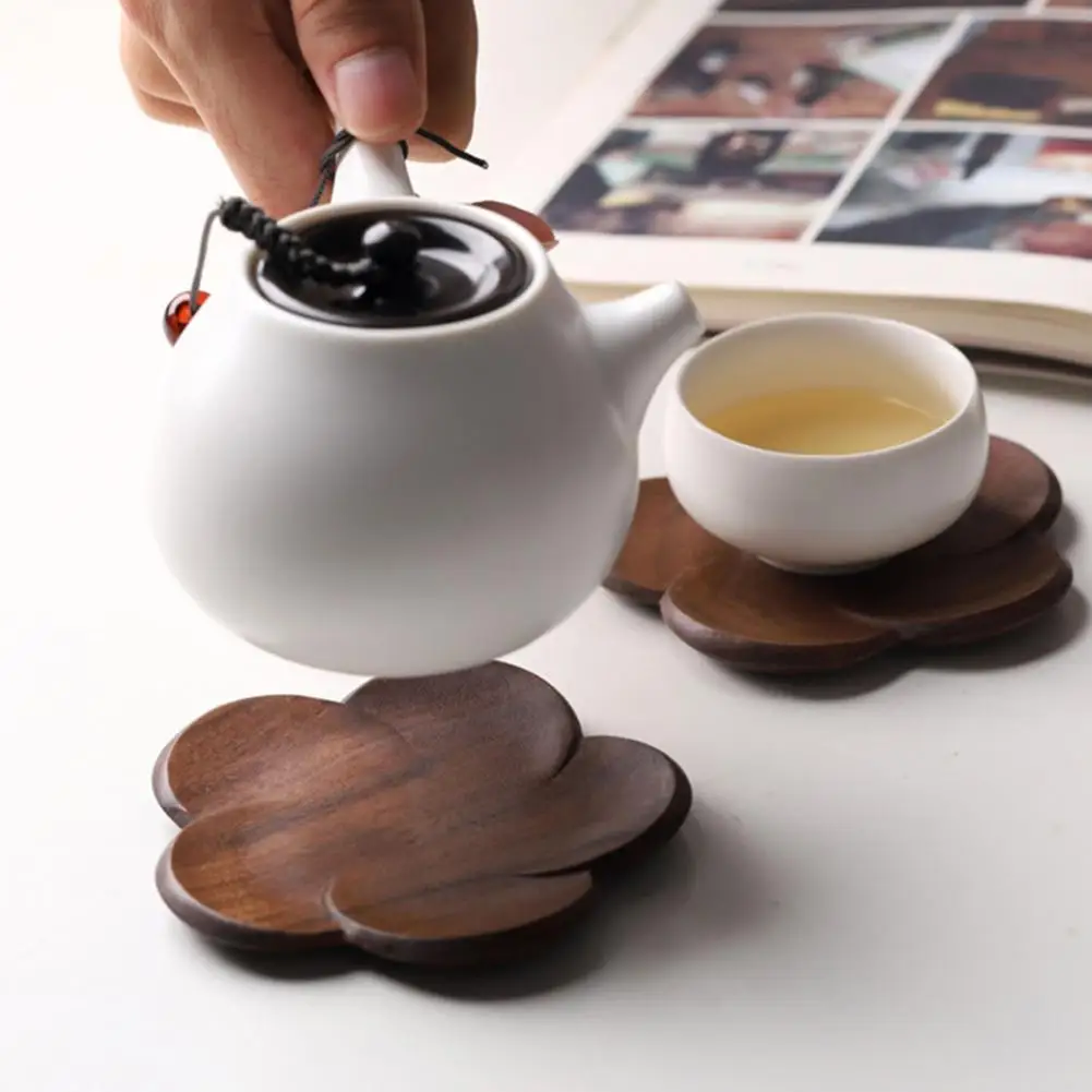 Solid Walnut Wood Coaster Round Square Petaloid Wood Cup Mat Heat Resistant Tea Coffee Cup Pad Placemats Table Tableware Decor