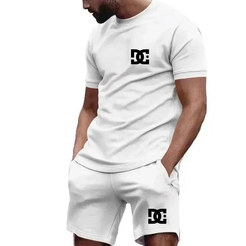Summer new men's short-sleeved T-shirt and breathable shorts two-piece set outdoor leisure fashion running view 5