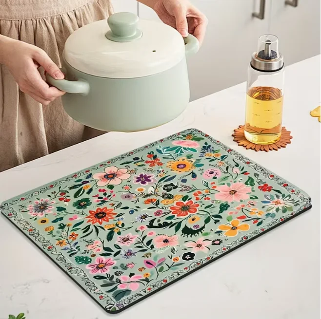 Böhmische Blumenmuster-Abtropfmatte Hochwertige Schutzmatte für Waschräume und Küchen Leuchtende Blumenmuster Küchenarbeitsplatten-Matten