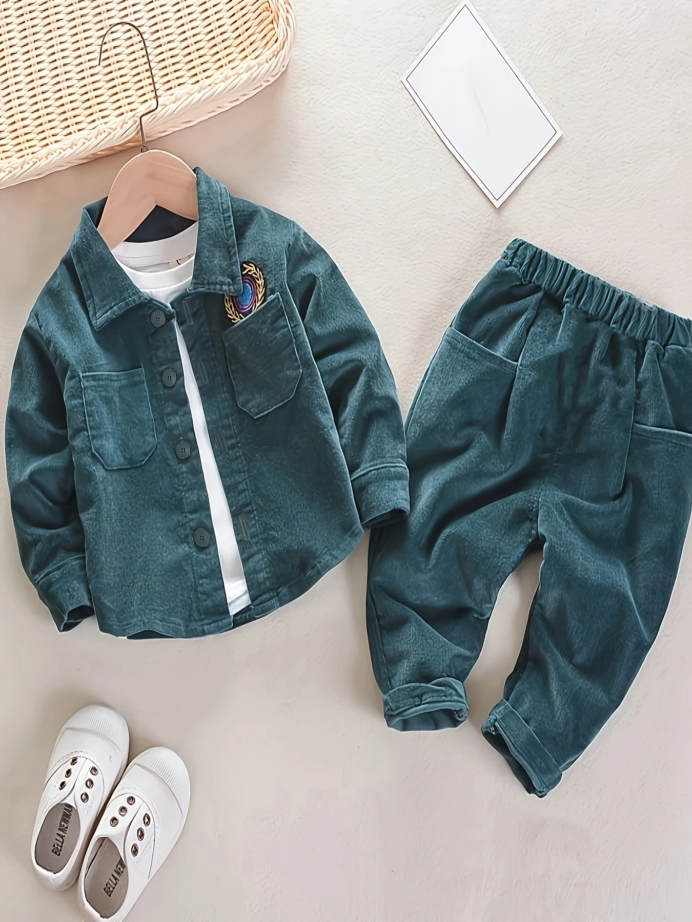 

Spring autumn new boys' fashion trend solid corduroy Lapel coat boys' casual comfortable pants three piece set