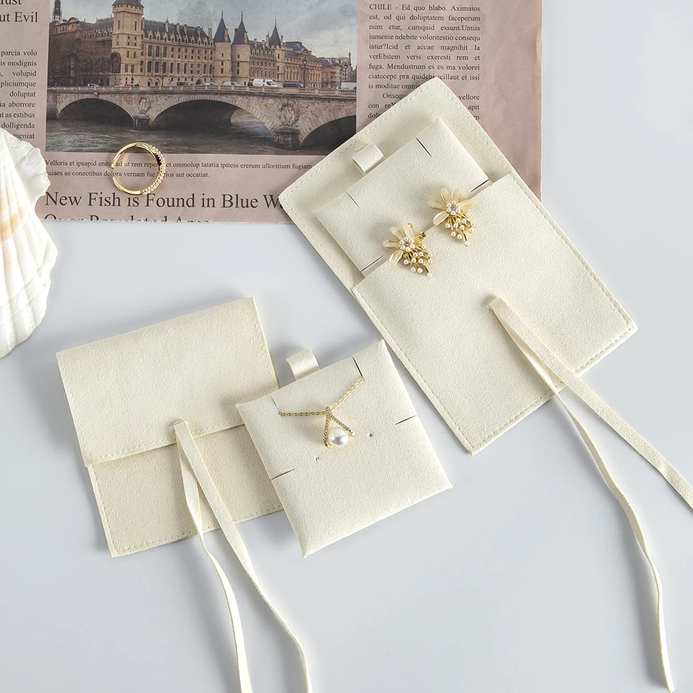 

8x8cm Jewelry Pouches with Insert Card Set DIY Bow Drawstring Beige Microfiber Suede Bags Wedding Necklace Favor Packaging Bag