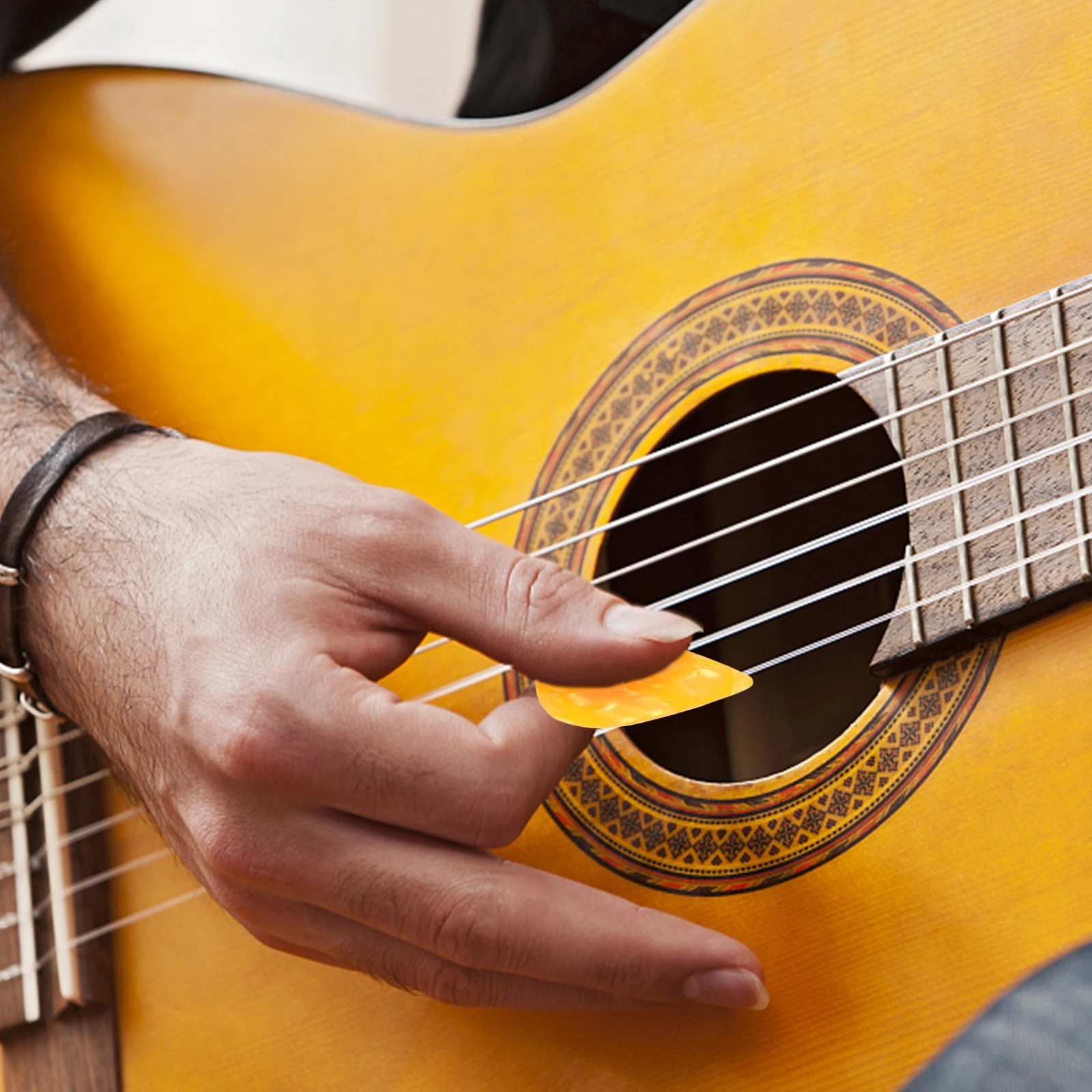 

40Pcs Guitar Picks Set Premium ABS Plectrums for Beginners Protection Durable Accessories Guitar Picks