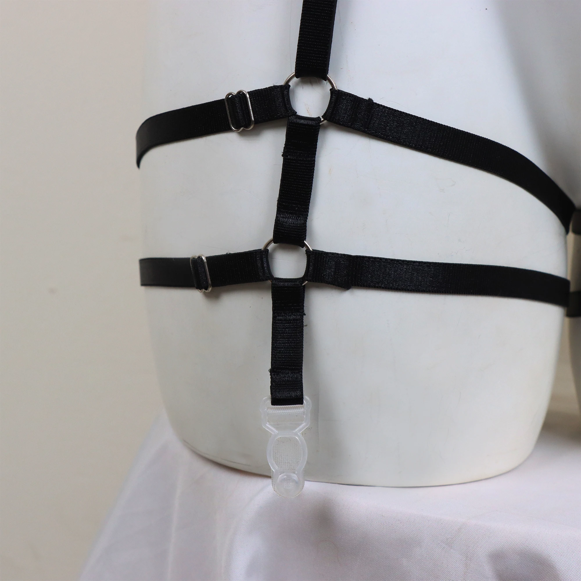 섹시한 얇은 스트랩 타이츠, 할로우 바디수트, 비키니, 섹시 란제리 세트, 조정 가능한 하네스, 커플 나이트클럽에 적합