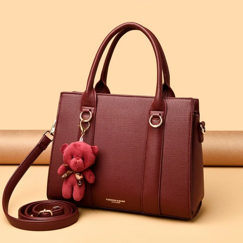 

Top-Tier Women's Messenger Bag Made Of Ocelot-Print Leather Boasting Trendy Nicaragua Neat Spacious Daily Look