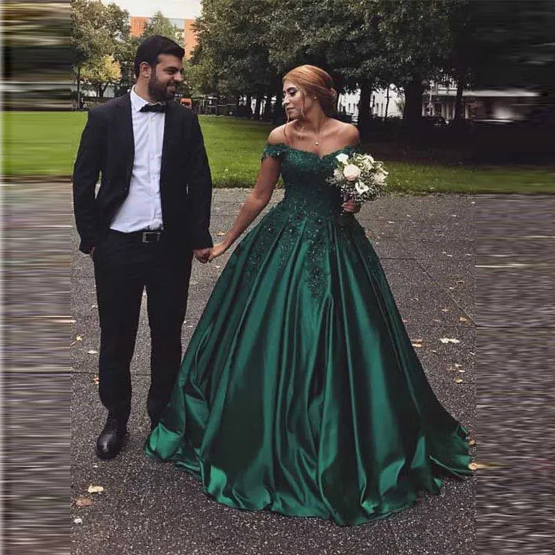 

Off Shoulder Satin Sleeveless French V-neck Elegant Banquet Decal Lace Exquisite Adult Ceremony Evening Gown Customized