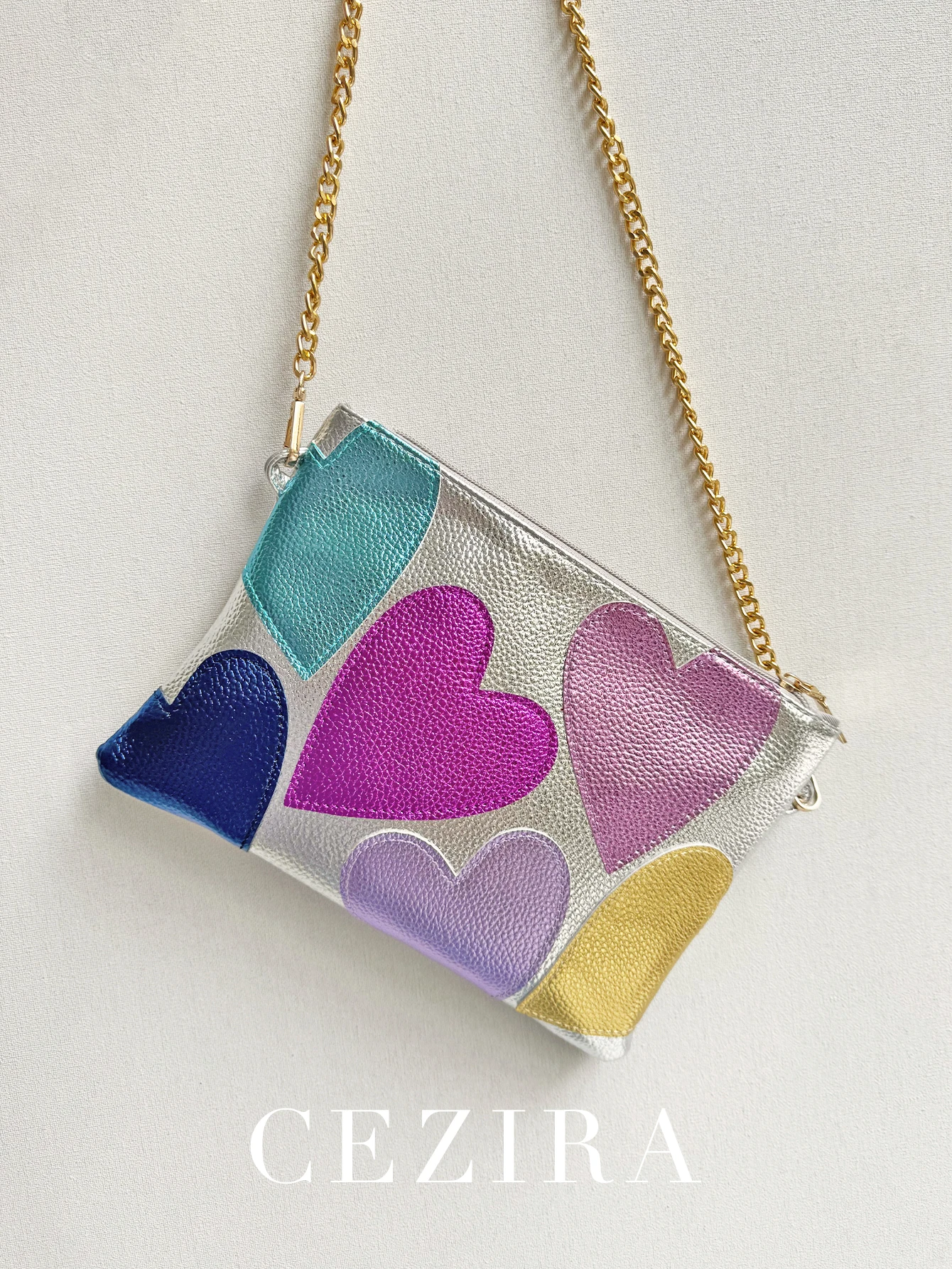 Luxury Design Colorful Metallic PU Leather Clutch Women Fashion Sweet Hearts Pattern Square Handbags Chain Crossbody Girls Purse