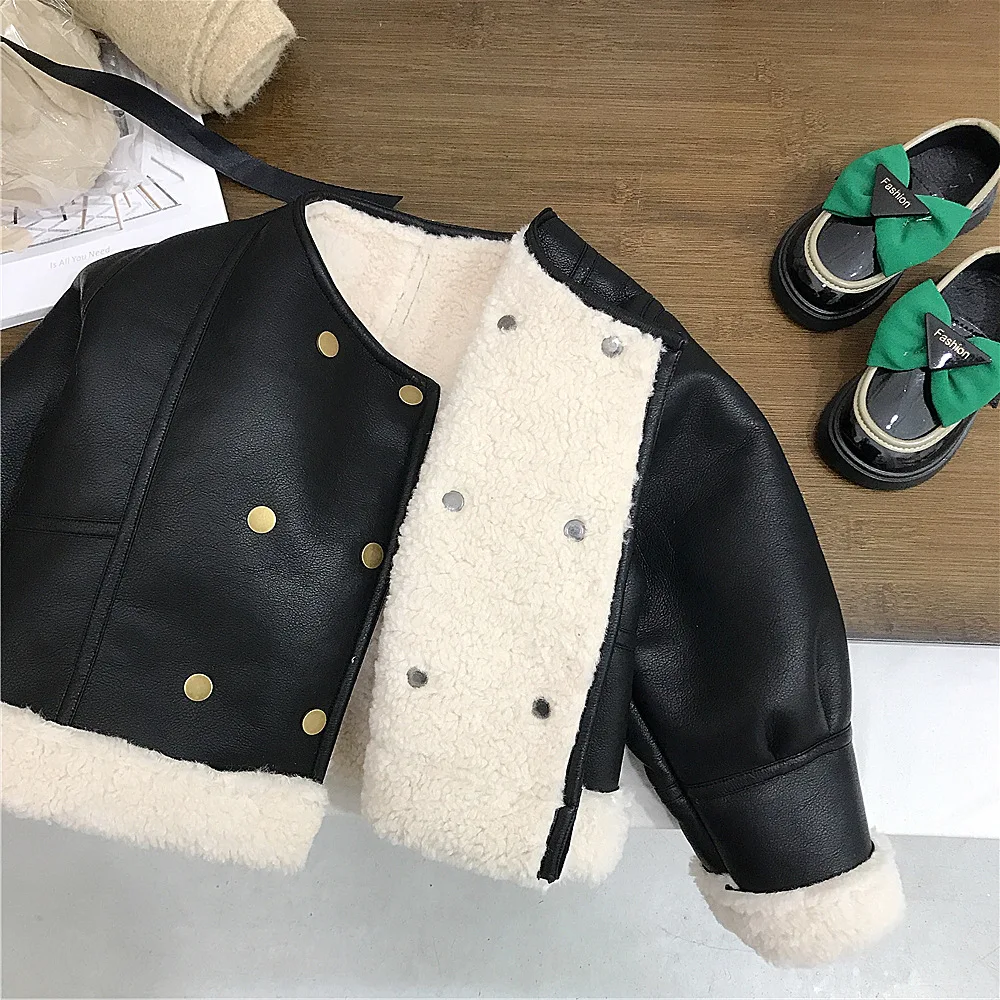 Capispalla ragazza cappotto sciolto agnello Cashmere pelliccia sintetica inverno nuovo bambino abbigliamento in pelle locomotiva vestito