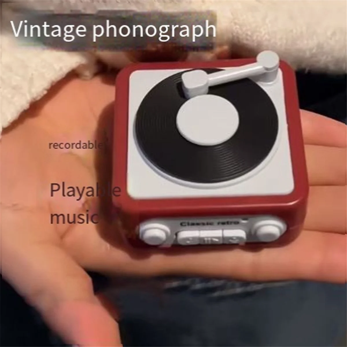 ONCE Mini Retro Tape Recorder Keychain Portable Keychain Retro Tape Recorder Couple'S Gift Keychain Mini Recordable Red