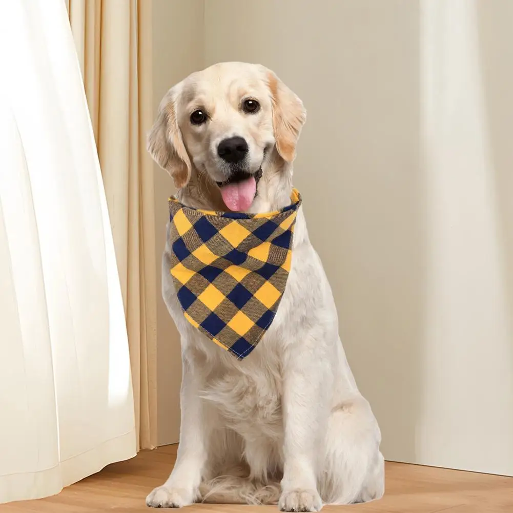 Comfortable Pet Towel Pet Scarf Plaid Towel for Dogs Soft Comfortable Water Absorbent Neck Scarf with Fine Workmanship Pet Towel