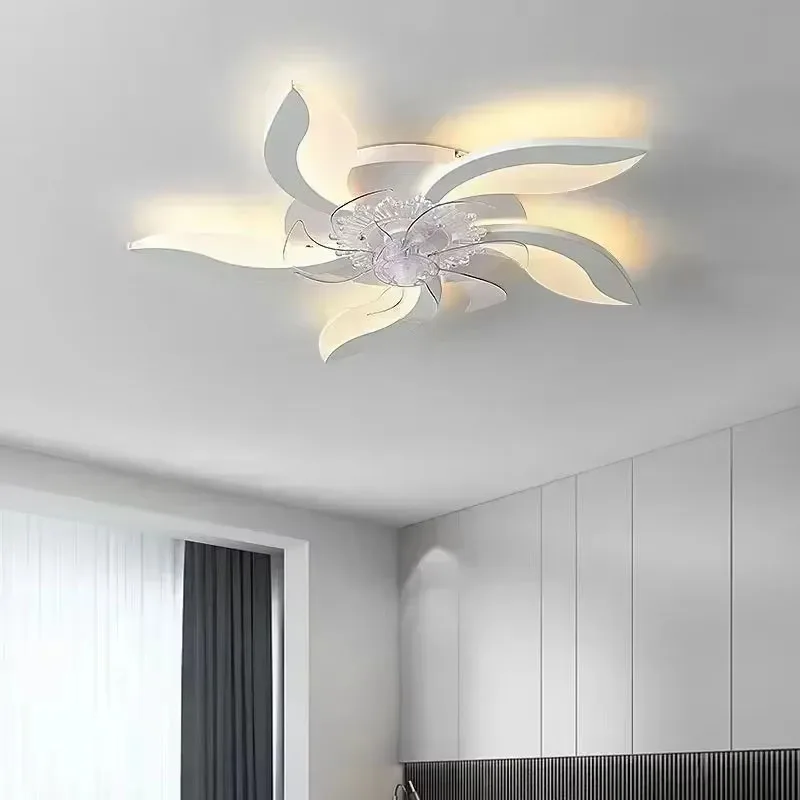 

New Children's Room Bedroom Silent Fan Light Ceiling Light Boys and Girls Creative Modern Simplicity Fan Lamp