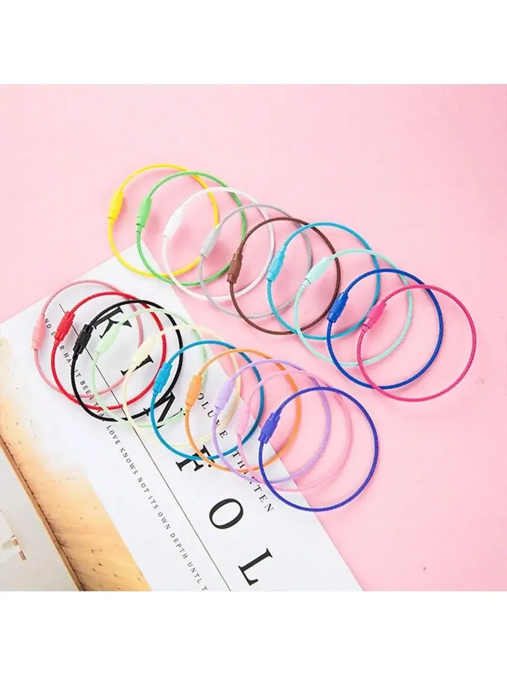 10pcs /Set Stainless Steel Luggage Tag Keychain For Women Screw Lock Colorful Round Shape Ideal For Outdoor Use  Luggage Tag