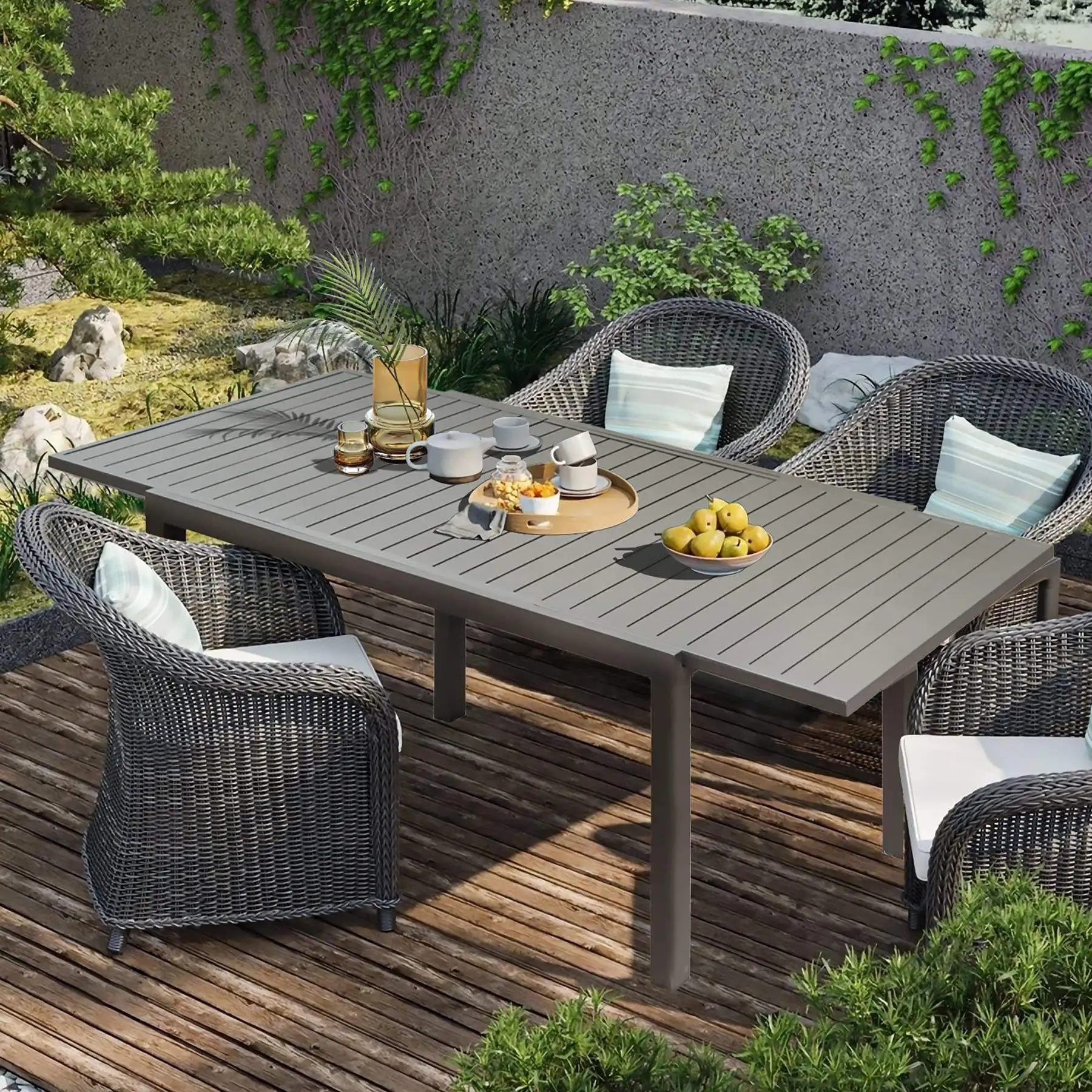

French Style Bistro Retractable Outdoor Dining Table For Cafe Hotel Patio Garden Terrace Restaurant Use
