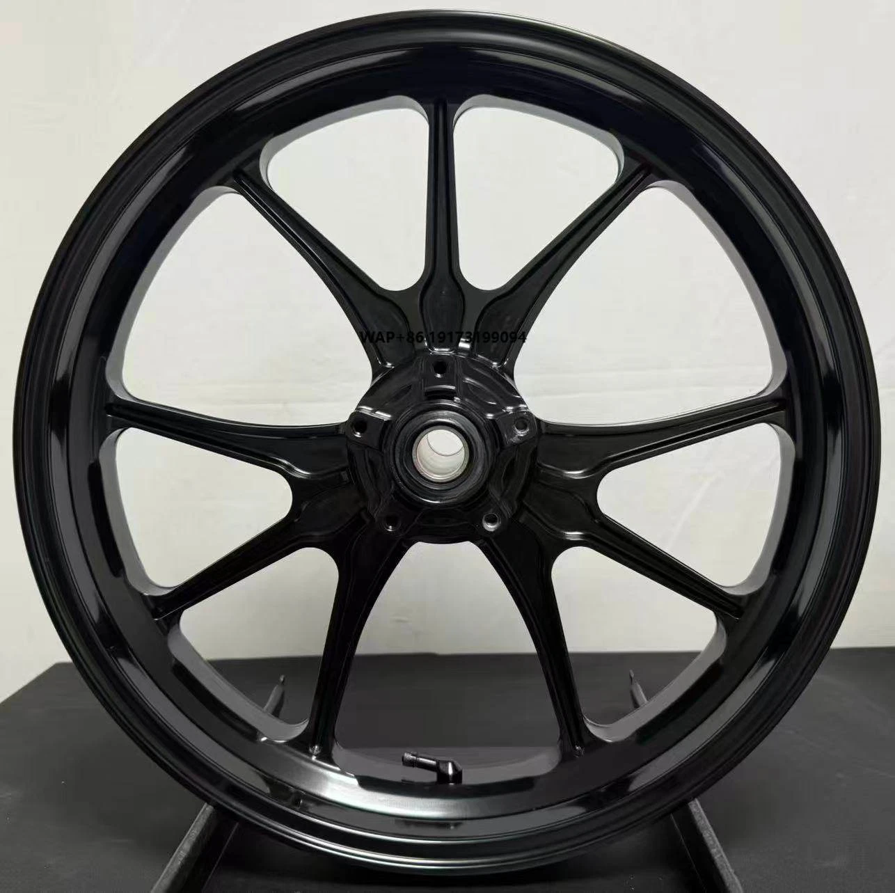 CNC Aluminum Alloy T6  Customized Accept Lightweight Supplier High Quality  Modified  Forged PANIGALE V4 Hub Wheels