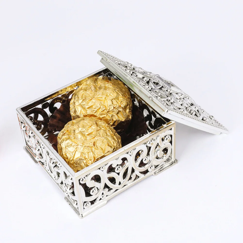 

24Pcs Mini Gift Boxes Hollow Square Flower Pattern Plastic Candy Boxes Festival Party Treat Container Goody Holders