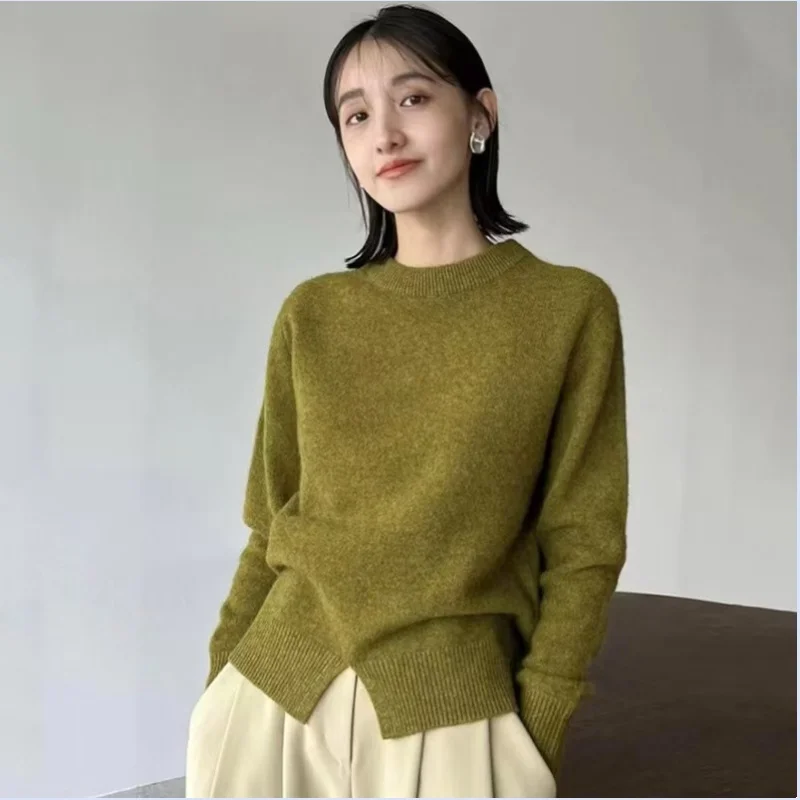 

24 year autumn and winter round neck extra long folded sleeve hem slit warm wool knitted sweater