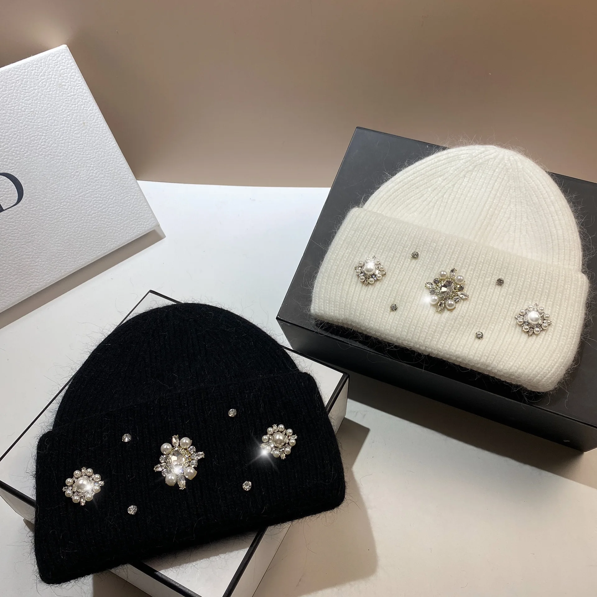 New European style rhinestone rabbit hair knitting hat warm in autumn and winter thickened wool fashionable wool hat