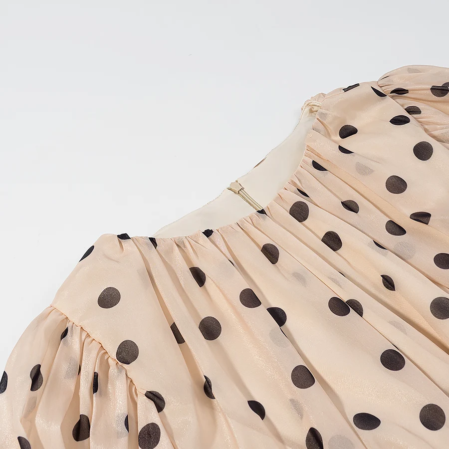 2025 امرأة الخريف موضة جديدة س الرقبة نقطة قصيرة الأكمام قميص خمر قمصان الإناث غير رسمية Blusas شيك القمم