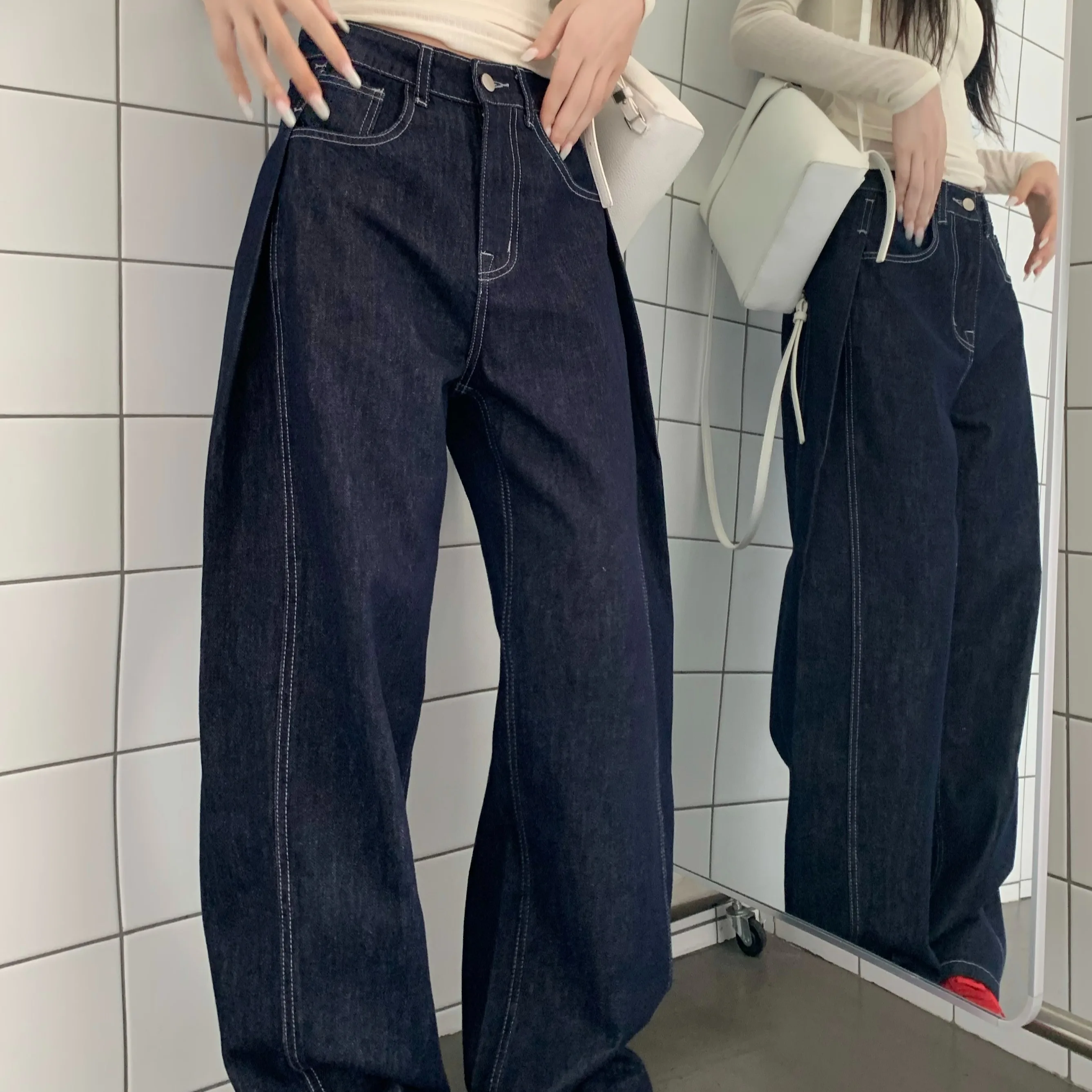 

Свободные джинсы с высокой талией и широкими штанинами для женщин, оригинального цвета, в корейском стиле, модные весенние джинсы прямого кроя, дышащие и удобные.