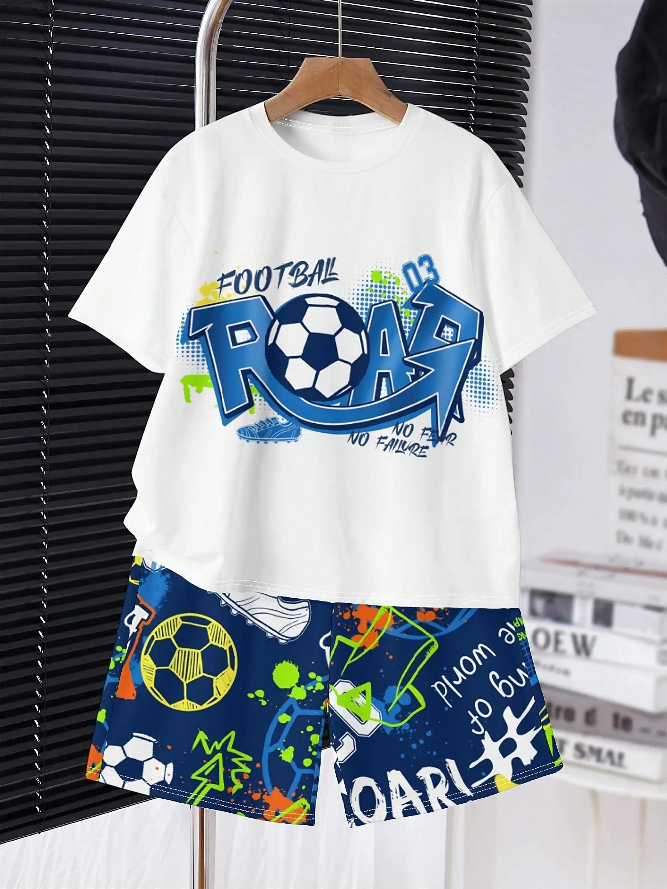 Tween Boy Casual And Simple Gaming Console Patterned Short Sleeve T-Shirt And Shorts Set, Suitable For Summer