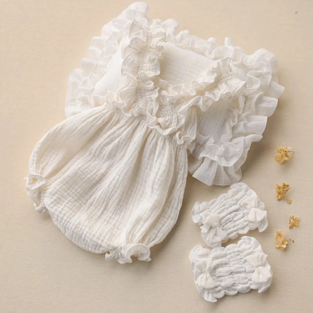 Newborn Photography Props White Ruffle Romper Muslin Baby Photo Shoot Outfit with Foot Wraps Infant Studio Photoshoot Costume