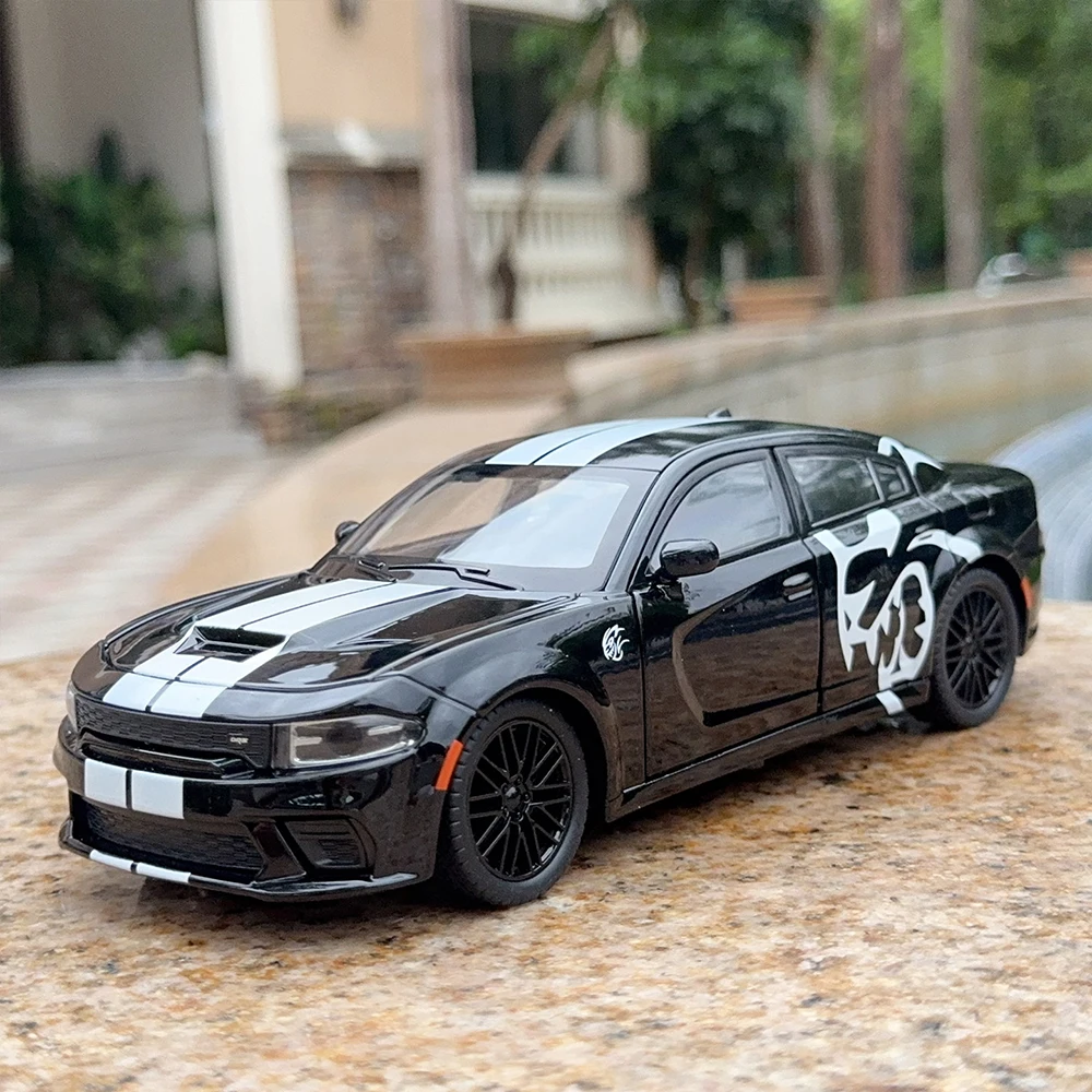 1:24 Charger SRT Hellcat Model Toys Alloy Diecast Car Folding Rearview Mirror Doors Opened Sound Light Vehice Collect Hobby Gift