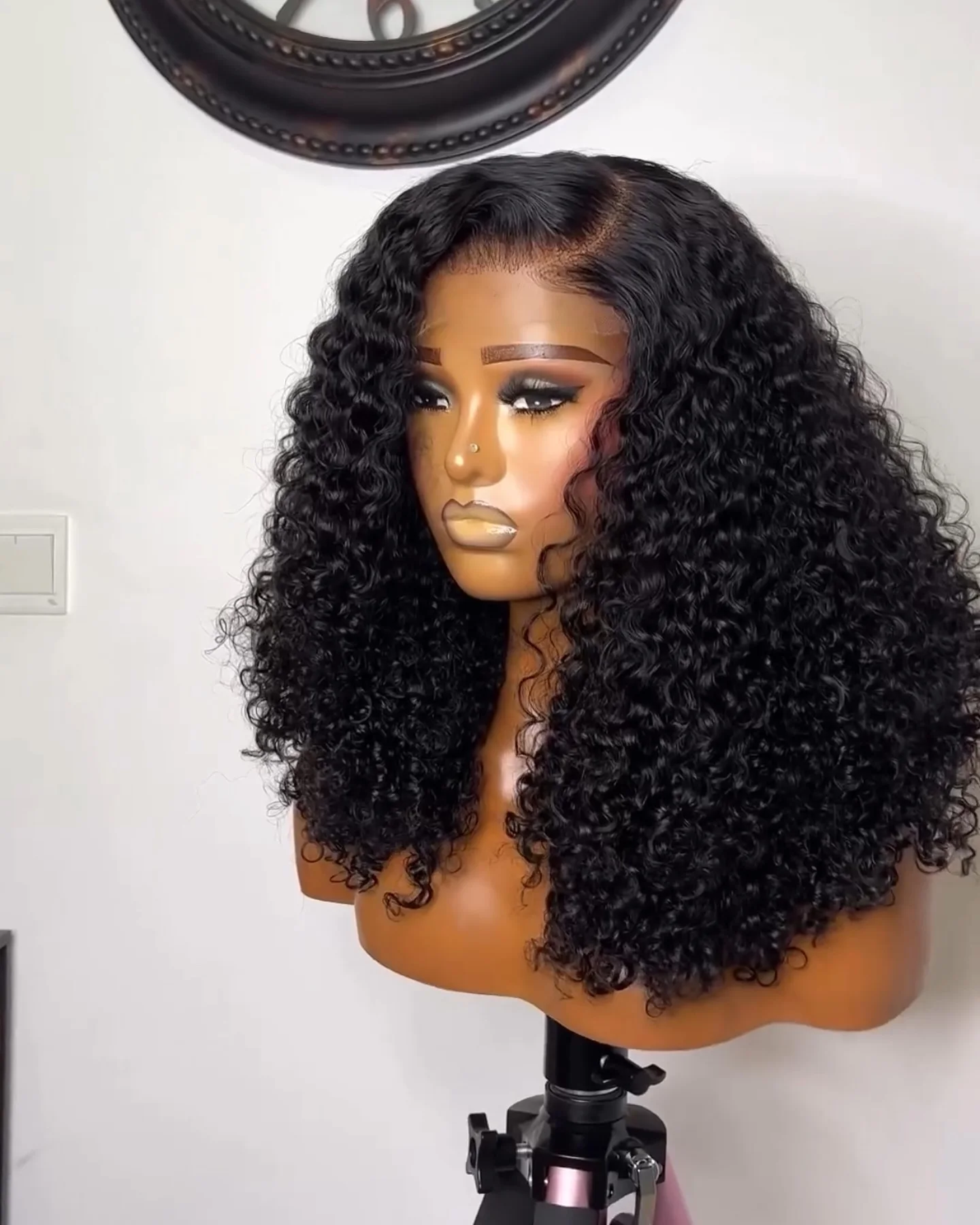 قصيرة بوب قطع أسود اللون عميق مجعد 13X4 HD الدانتيل الجبهة الباروكات شعر مستعار اصطناعي قبل قطعها مع شعر الطفل ابيض عقدة شعر مستعار غلويليس