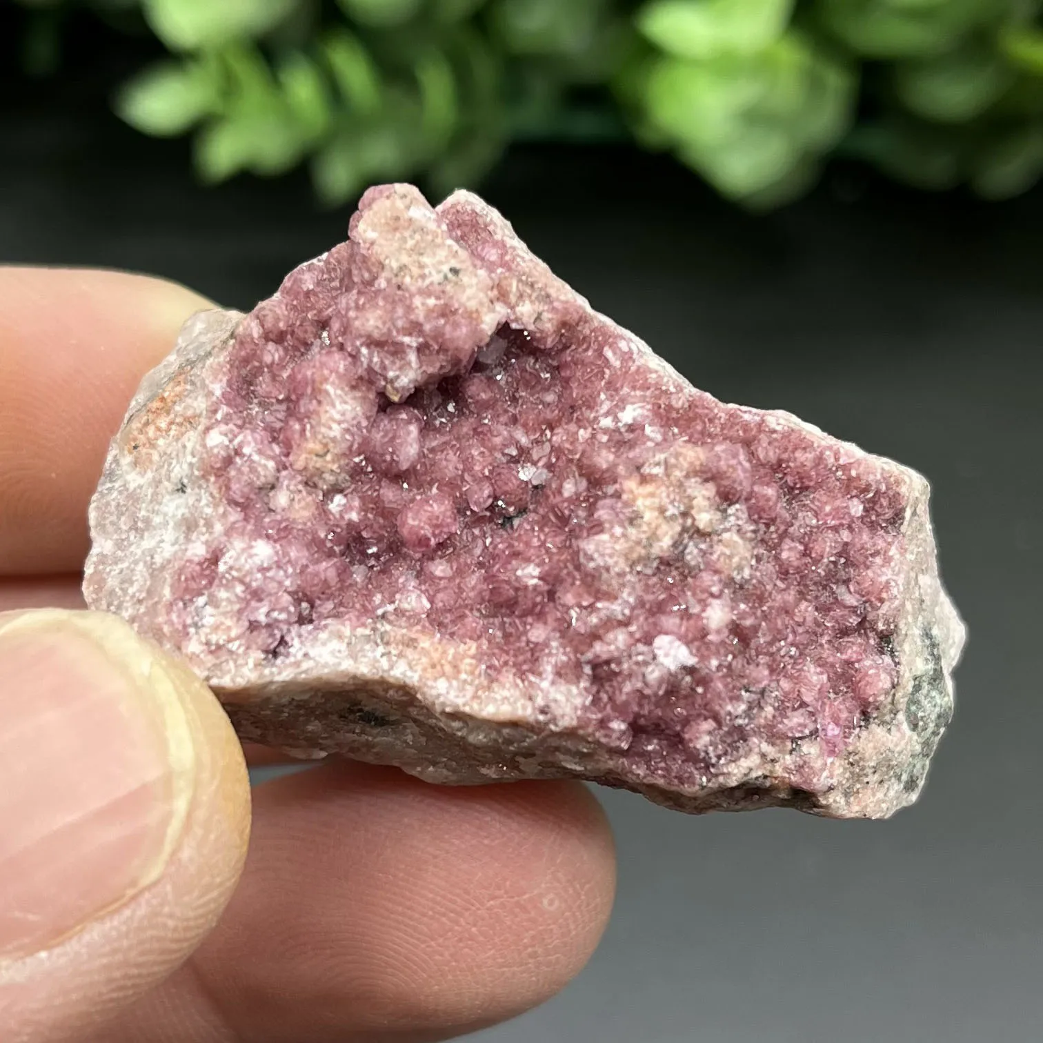 Congolese cobalt calcite raw stone natural pink ore mineral crystal ornament