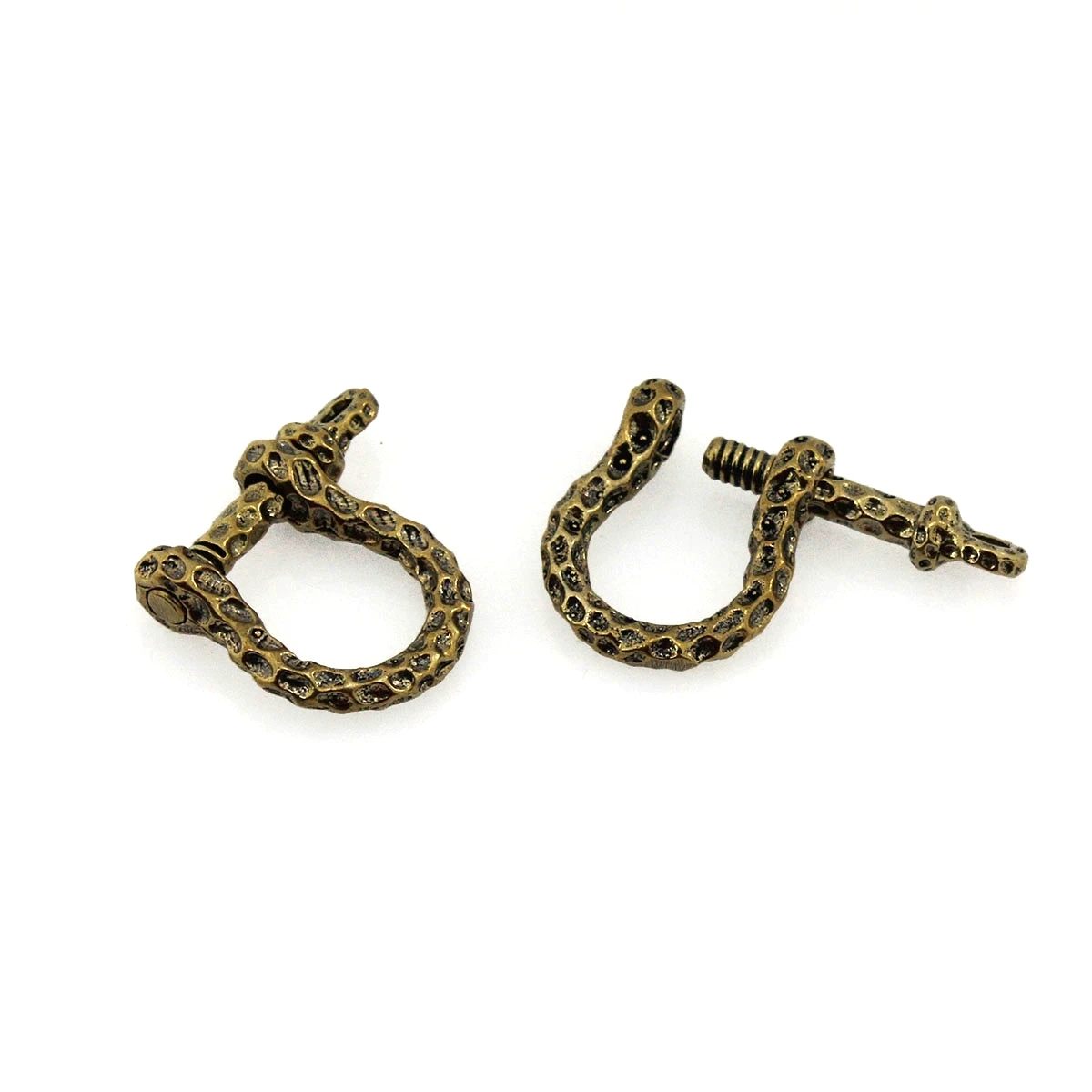 1pcs Antico in ottone Massiccio D grillo omega chiave anello della catena Fob clip di collegamento del gancio In Pelle FAI DA TE accessori