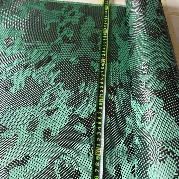 3K 240gsm Tarnmuster Kohlefaser-Kevlar-Mischgewebe 100cm*50cm/30cm pro Stück, für Auto- und Motorradumbauten – Detail 5