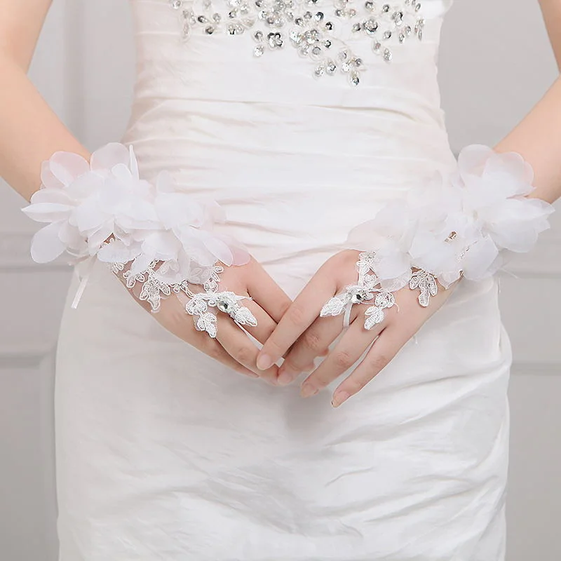 Guantes de novia elegantes con dedos de encaje corto para novias, guantes de Cosplay de muñeca de verano con flores, Blanco/rojo, fiesta de graduación