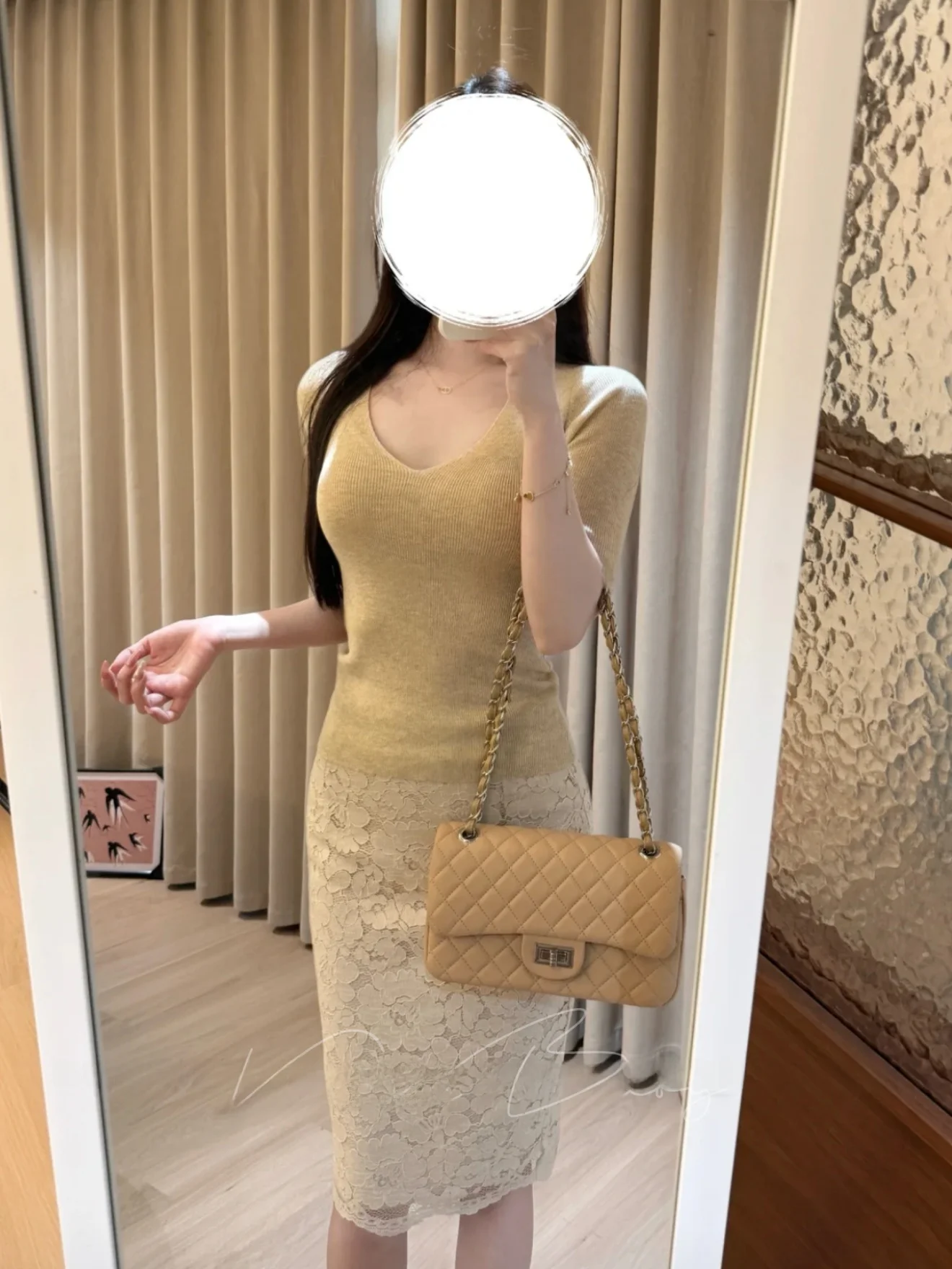 Elegant V-neck Woolen Top And Lace Texture Skirt Slim Fit Fashion Set Short Sleeve Spring Collection Unique Beautiful Sisterl...
