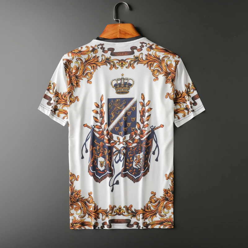 European and American men's wear summer 2022 new  Court print with short sleeves and round collar  Fashion ice silk T-shirt