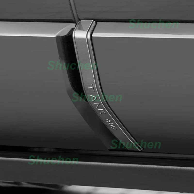 Рисунок 6 - Накладка на бампер двери автомобиля