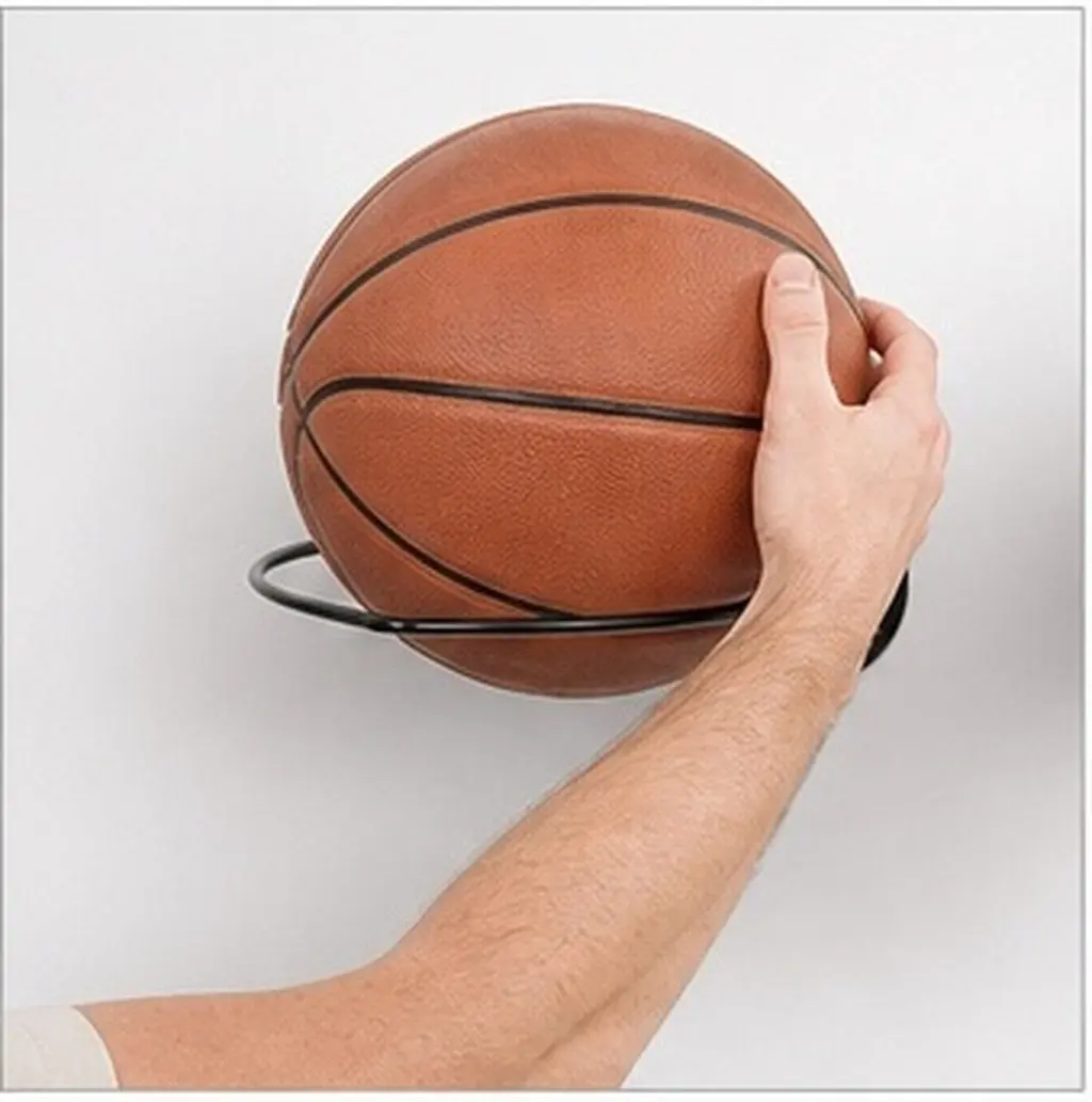 1Set Sturdy Iron Wall-Mounted Basketball Rack Rust-Proof Corrosion-Resistant Balls Organizer for Basketball Soccer Football