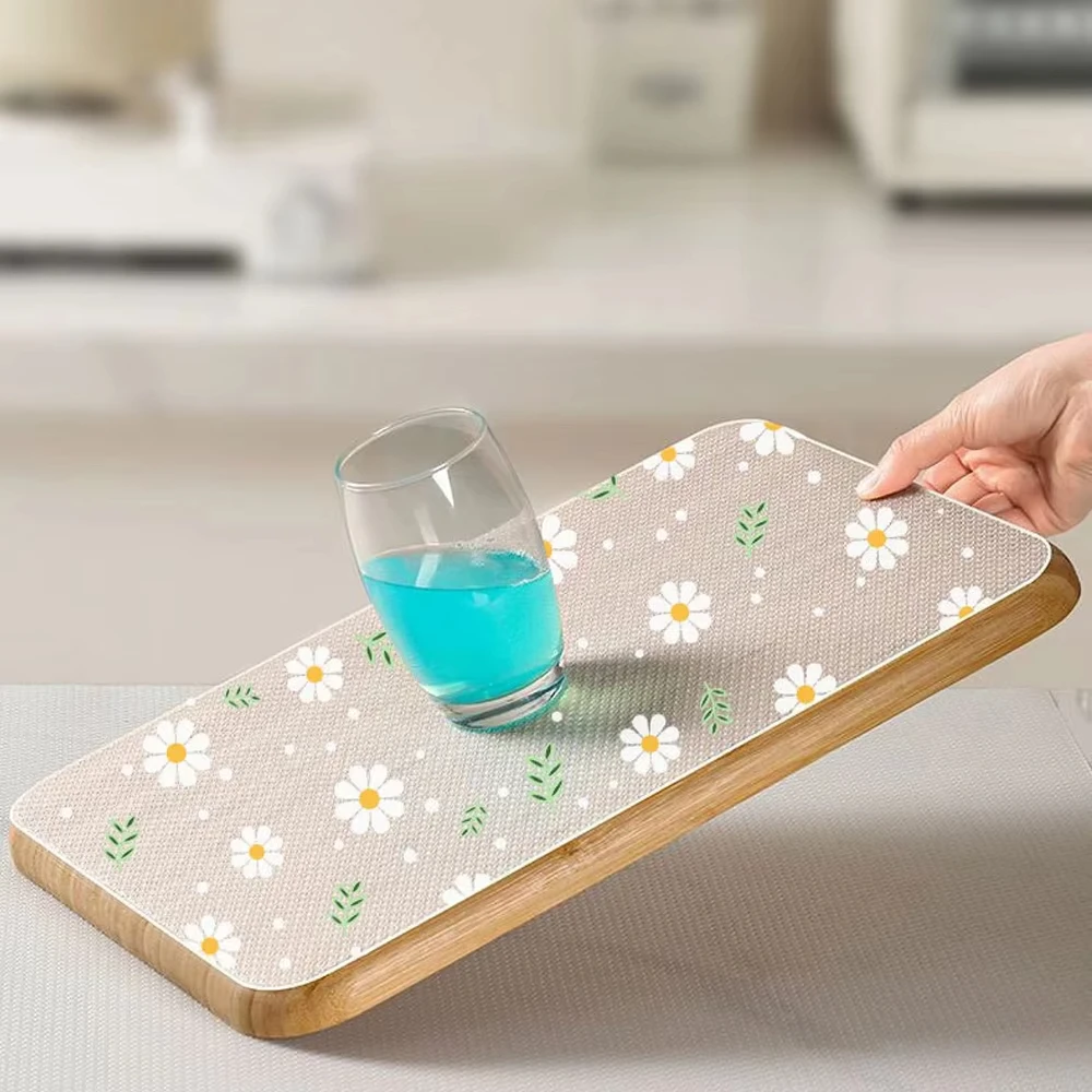 

Easy To Clean Reusable Daisy Flower Cabinet Mat Moisture-proof Waterproof Drawer Mats Non-Adhesive Table Mat