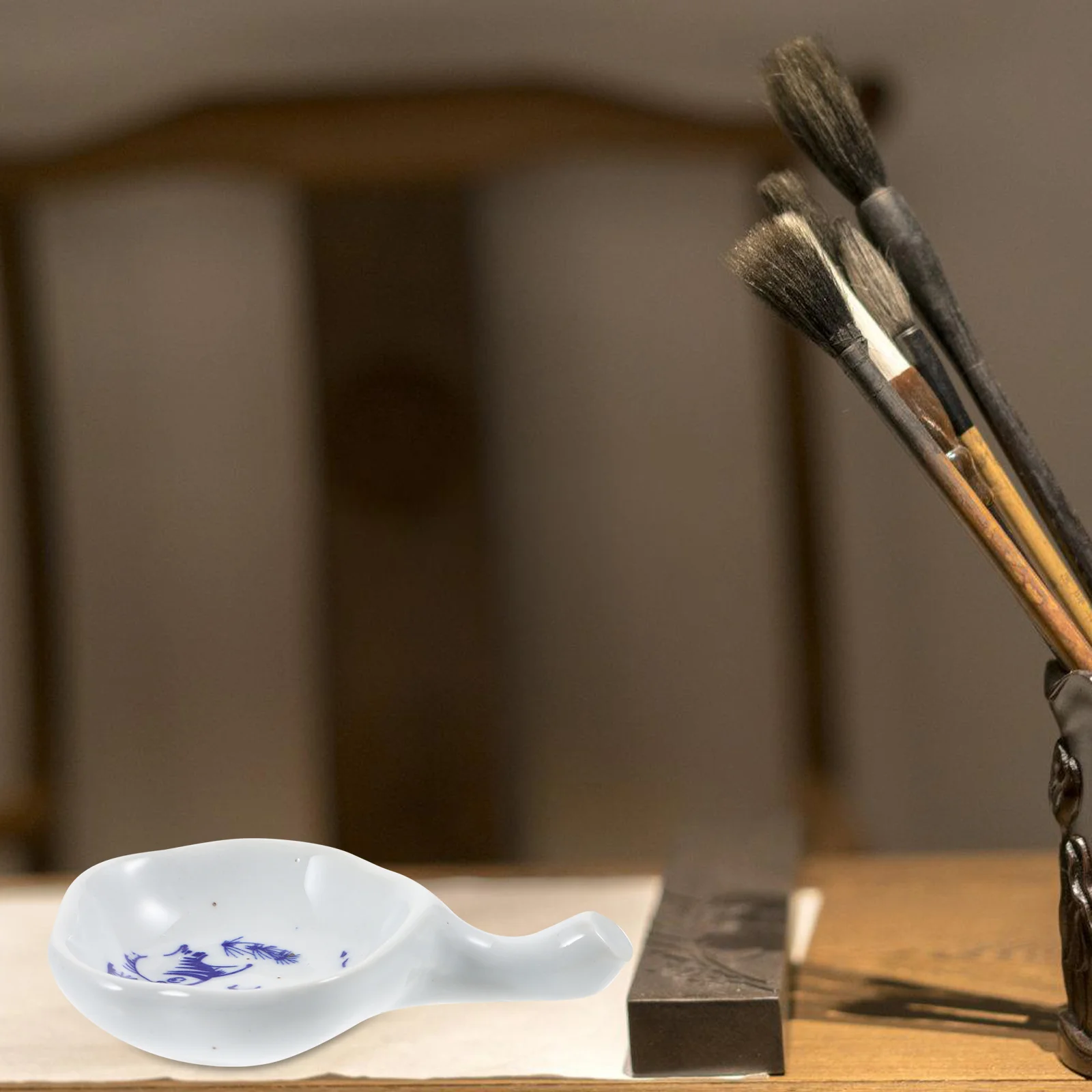 

2Pcs Blue and White Porcelain Ceramic Ink Dish Calligraphy Ink Plate Water Dish Brush Pen Holder Chinese Style Calligraphy