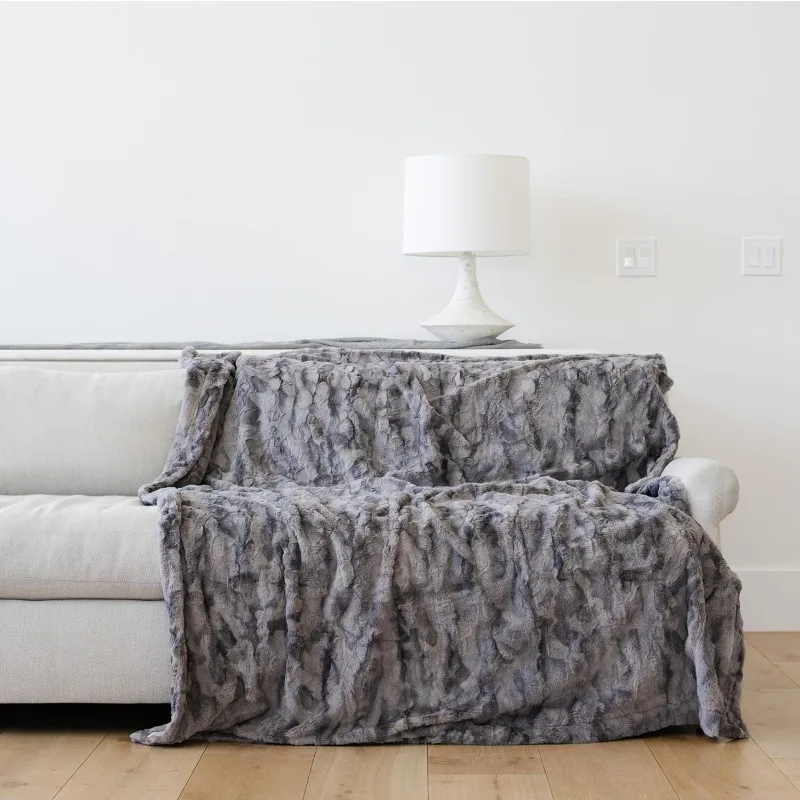 Oversized Throw Blanket Living Room Decor Softest Warm Elegant Aesthetic Comfy Cozy Faux Fur for Home, Couch, Sofa, Bed, Chair