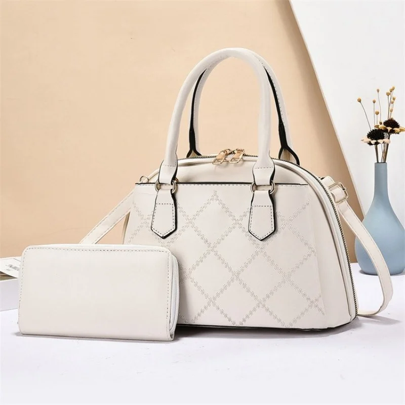

Stylish Women Messenger Bag Leather Shoulder Bag, Classic Elegant Crossbody Design, Popular Luxury Brand Handbags For Ladies