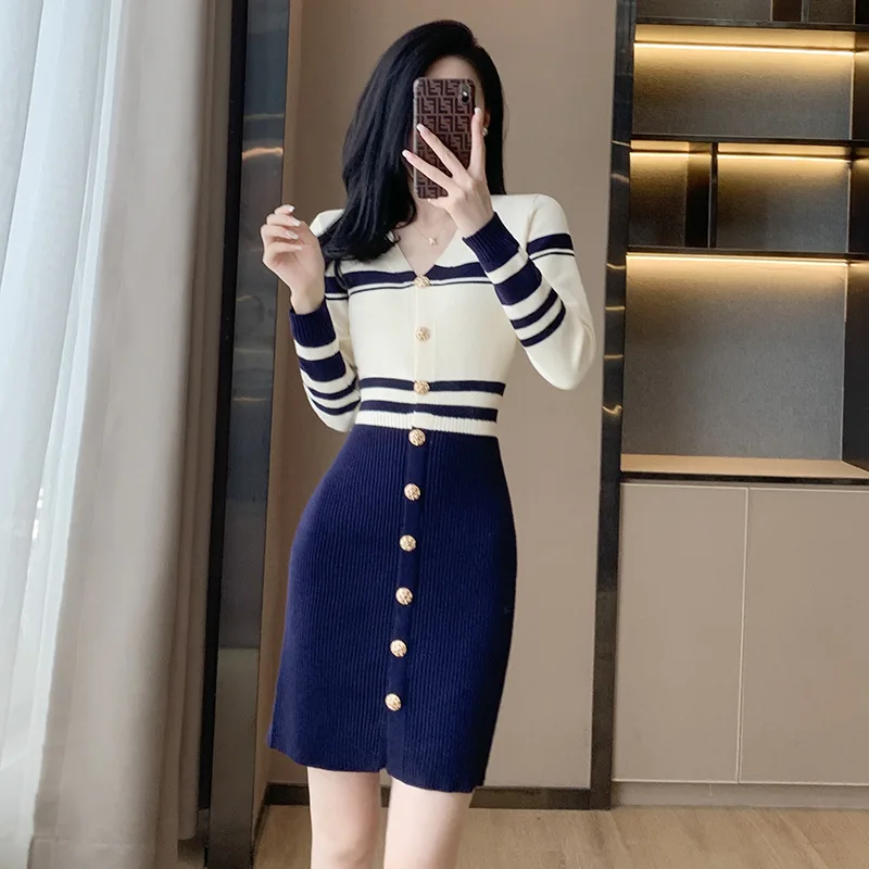 Women's Blue and White Color blocked Knitted Dress 2025 New Spring and Autumn Small Fragrant Style A-line Sweater Skirt