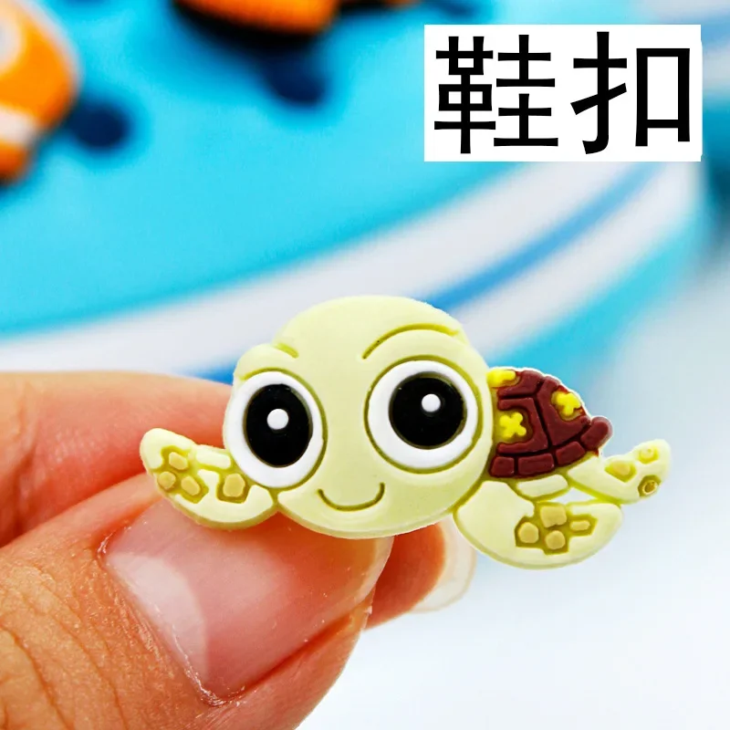 Cute Cartoont Finding Nemo Shoe Buckle PVC Characters Nemo Dory Shoe Charms Souvenir Decoration Kids Party X-mas Gifts